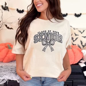Image of Class of 2025 Senior Sequin Bow Design Iron-On Patch, Silver and White