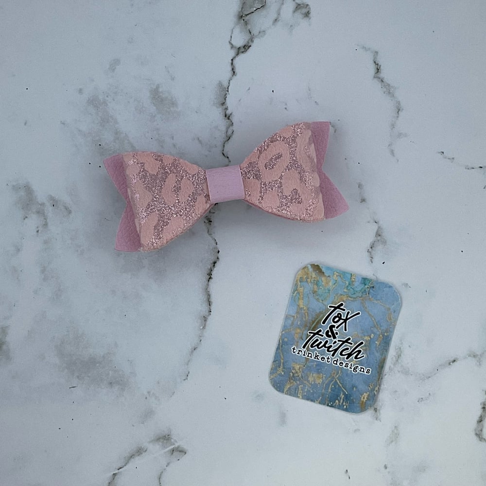 Image of Sweetheart ‘Leopard’ Bows