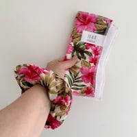 Image 2 of Pink Tropical Flowers - Scrunchie & Posh Flannel Set