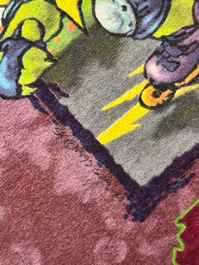 Grateful Dead 1995 Brokedown Palace Rollerblading Bear T-Shirt - Size L