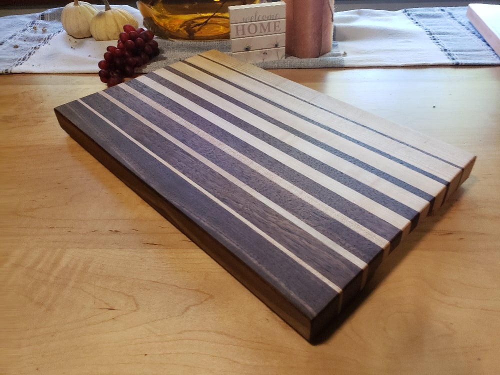 Curly hot Maple/Walnut serving board