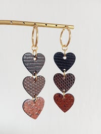 Image 1 of Boucles d'oreilles "Mathilda" en cuir exotique 