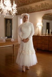 Image 3 of 1960s Petals Hat