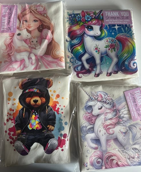 Image of canvas bags 