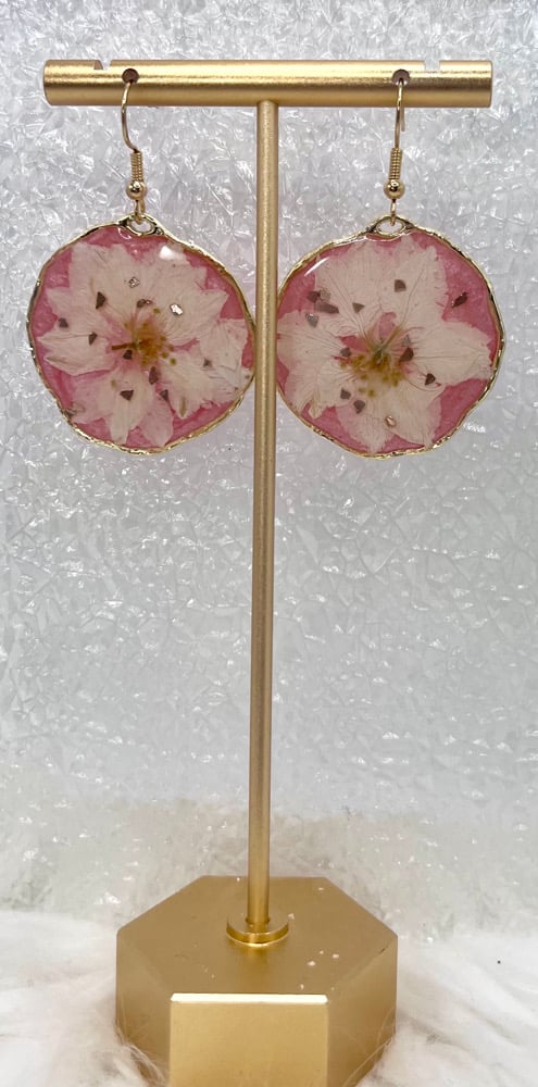 Image of PINK WHITE FLOWER DANGLES