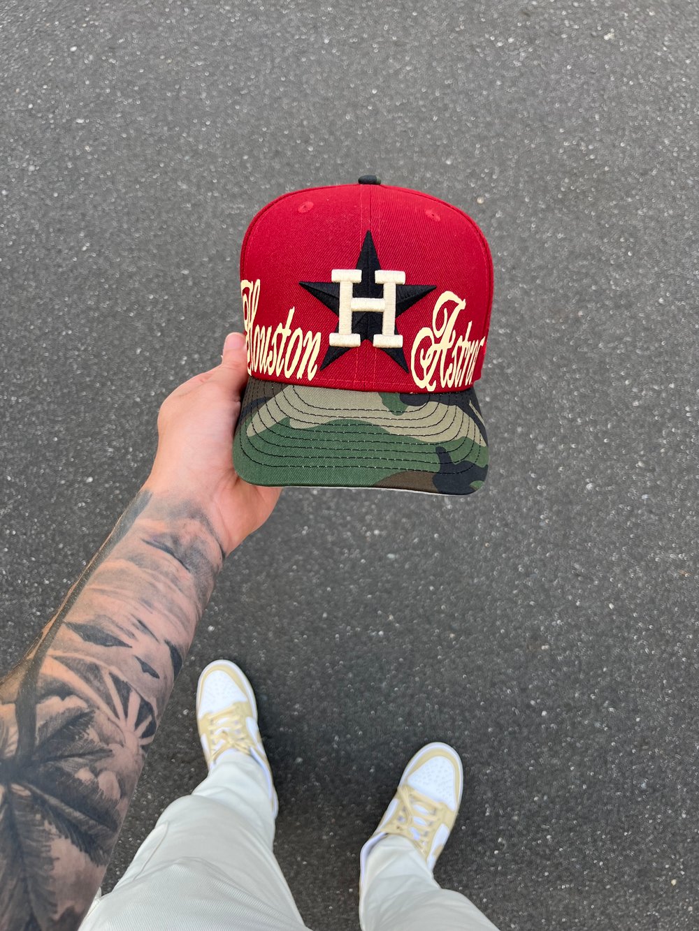 Image of BURGUNDY MULTICAM HOUSTON ASTROS CUSTOM FITTED CAP