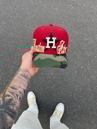 Image 1 of BURGUNDY MULTICAM HOUSTON ASTROS CUSTOM FITTED CAP