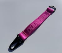 DUBSHED KEYTAG - HOT PINK