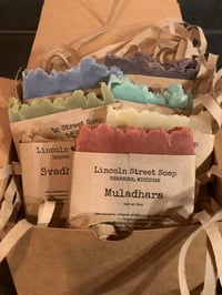 Image 2 of Chakra Sample Gift Set