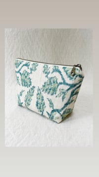 Image 3 of Peveril Pouch