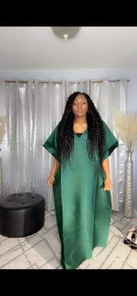 Image 4 of EVE CAFTAN (GREEN)