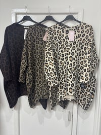 Image 2 of LEOPARD PRINT SIDE ZIP SWEATSHIRT
