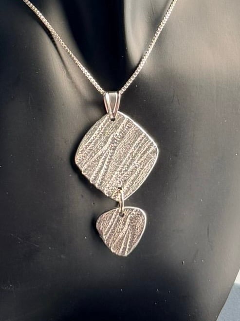 Image of The Groovy Vibe Pendant