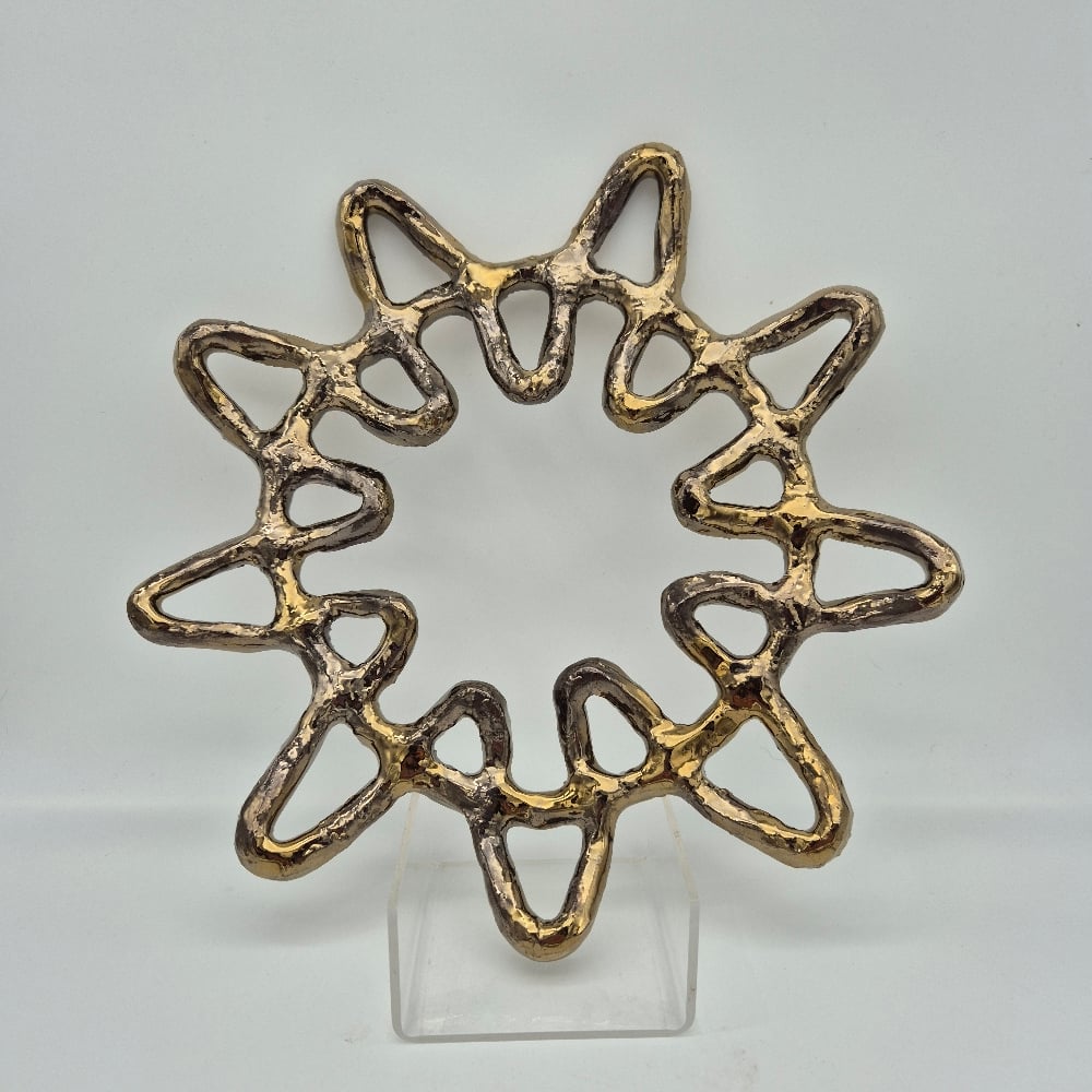 Image of GOLDENE CEREMONIAL WREATH 