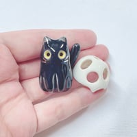 Image 2 of Glow In Dark Black Cat With Skull Mask White Gold Version Ceramic Figurine 3