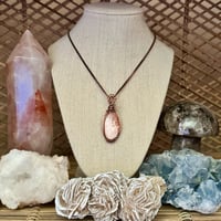 Image 1 of Scolecite