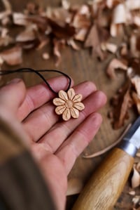 Image 5 of Daisy Flower- Pendant Necklace 