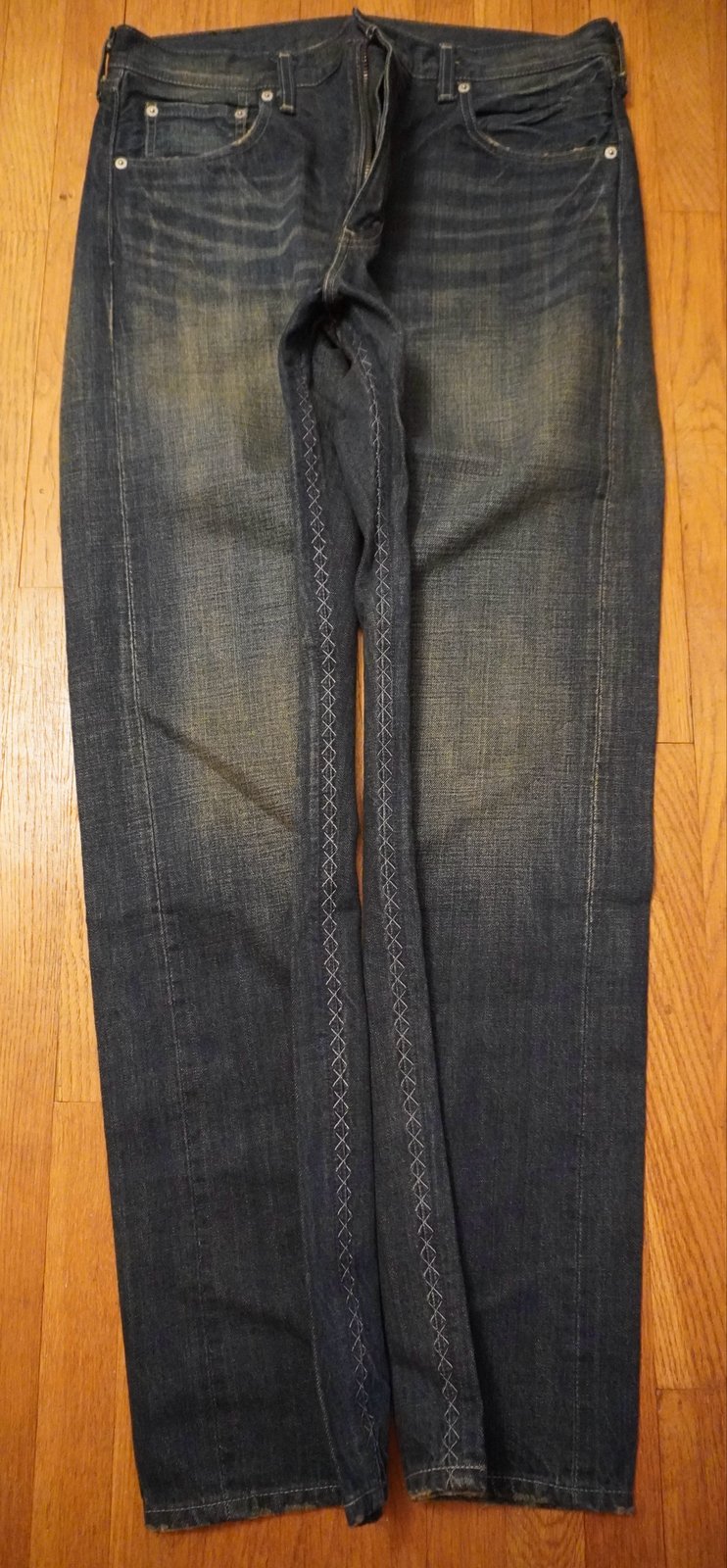 Originalfake Levis KAWS collab OF 502 | Building Blocs