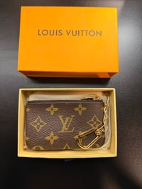 Image 2 of Lv Coin Pouch