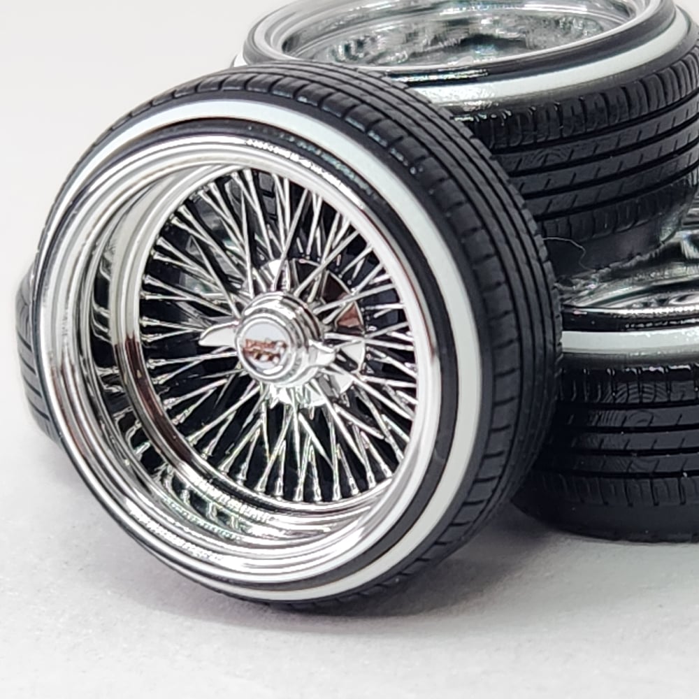 1:25 17 inch cross lace | Lowrider Model Car Parts
