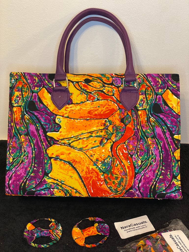 TaMaRa Tote Bag Image 4