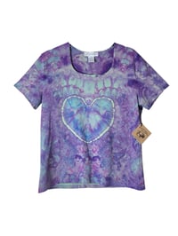 Image 2 of ♻️ UPCYCLED M Ladies Stretch Heart Tee in Pinkish Purple Ice Dye