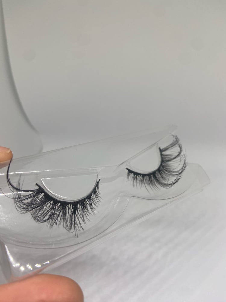 Image of Ab-05 lash