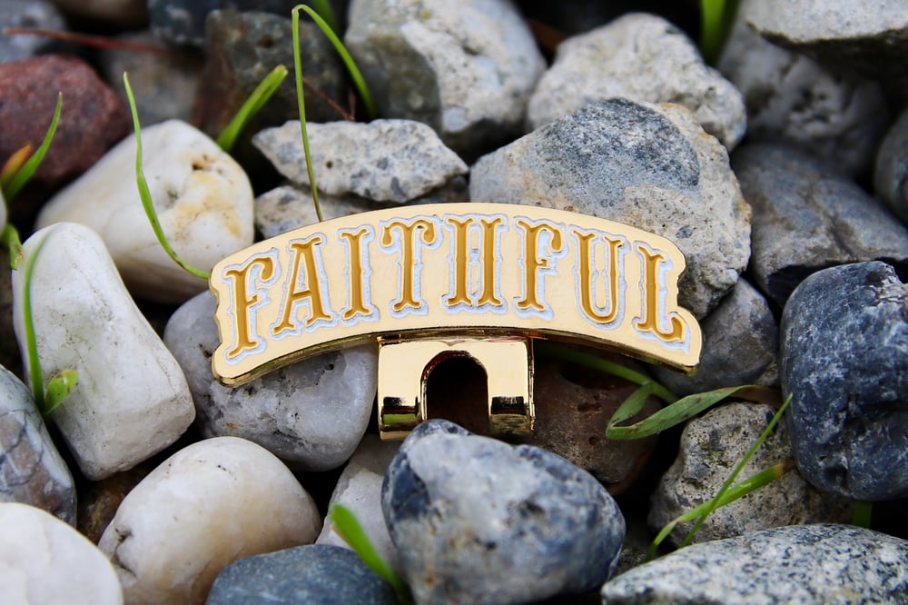 Image of Faithful Clip - White/Gold