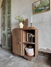 Image 2 of Le chevet art déco & ses étagères 