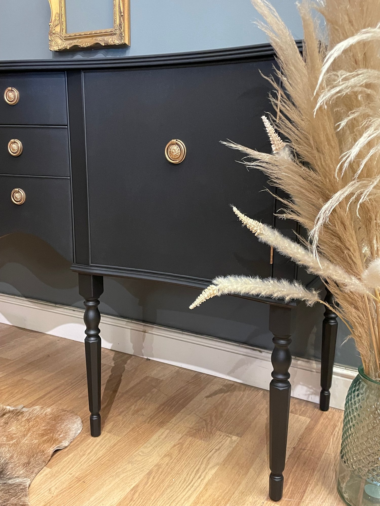 Image of STUNNING BLACK & GOLD MAHOGANY SIDEBOARD
