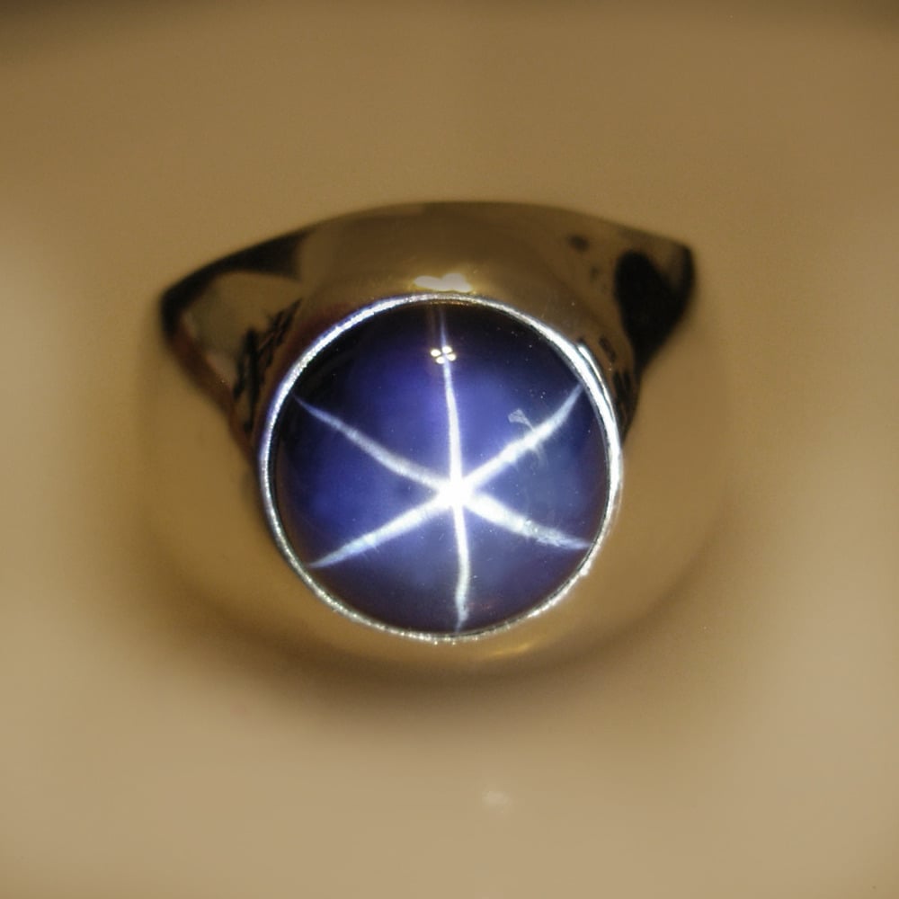 ESTATE 10KW SYNTHETIC BLUE STAR SAPPHIRE CABOCHON GENTS RING Colored Stone  Rings - Men's in Dallas, TX | Fullers Jewelry
