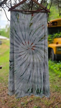 Image 7 of Minimalist