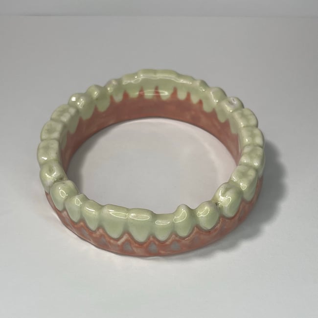 Teeth Bracelet D - 7.50 in Inner Circumference