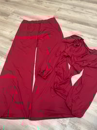 Xl or Xxl can fit this 2pc set *never worn