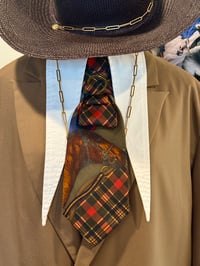 Image 3 of Lucky One