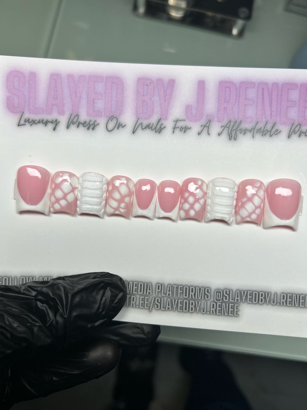 Moon Cut Short French Design 