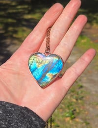 Image 1 of Electroformed labradorite heart necklace 02