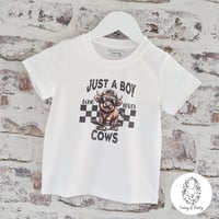 Image 1 of T-SHIRT: Cow Boy Or Girl