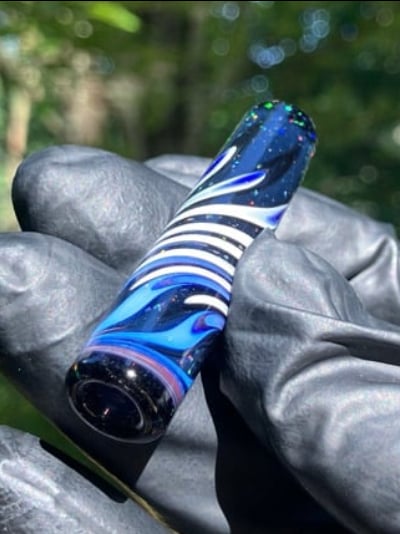 Crushed Opal J Tip Image 3
