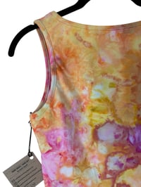 Image 7 of S Crop Fitted V Tank in Warm Bright Ice Dye