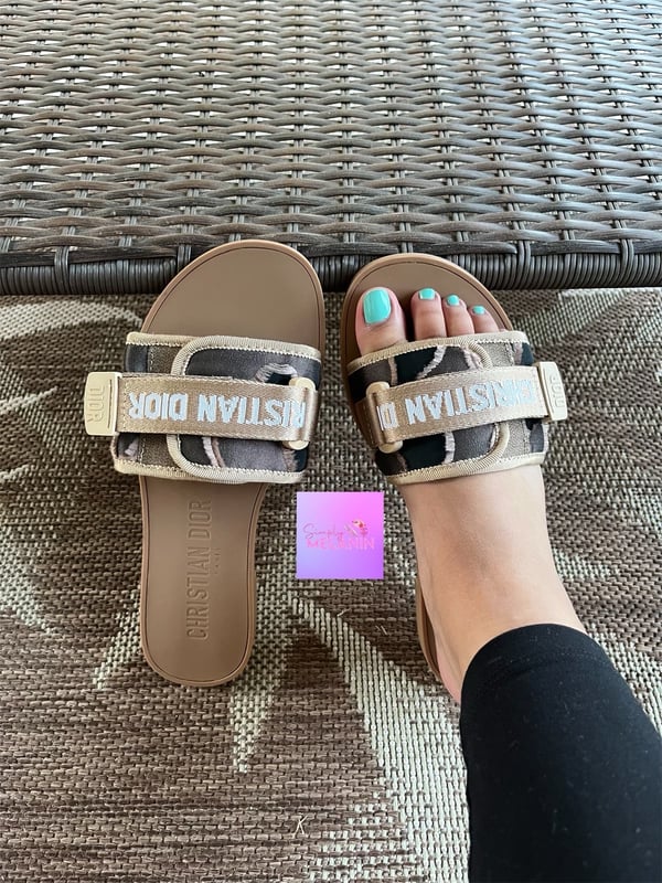 Image of dior me slides 💗. 