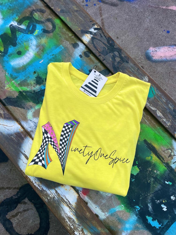 Image of Yellow Retro T-shirt