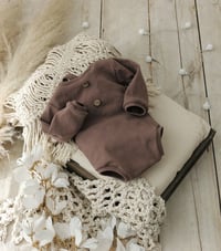 Image 1 of Newborn boy onesie for photoshoot | Robbie | long sleeves | brown