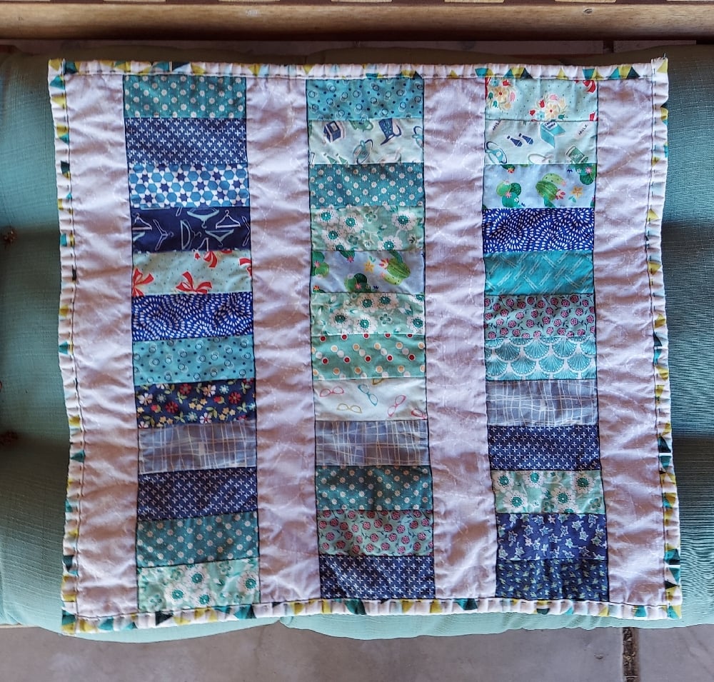 Image of Patchwork Cat Quilt