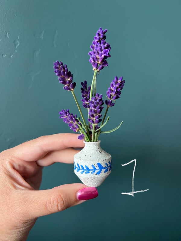 Image of Tiny Pot