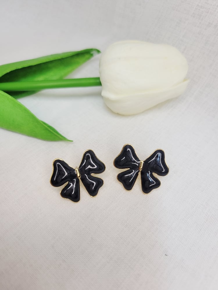 Image of Bow earrings 