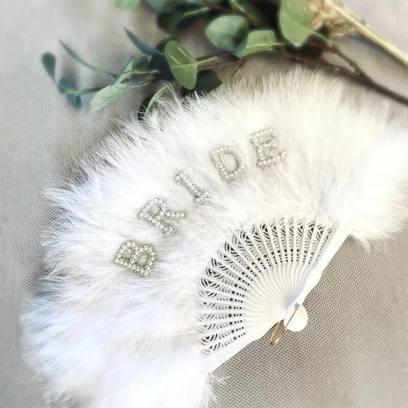 Image of ‘Bride Faux Feather Fan’ 