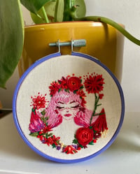 Belle - Bell Embroidery 