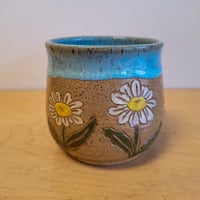 Image 3 of Daisy Speckled Mug