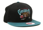 Image of Grizzlies Snapback by Mitchell & Ness